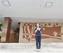 JackeyLove在曼联比赛中表现优异，出色防守引发热议！